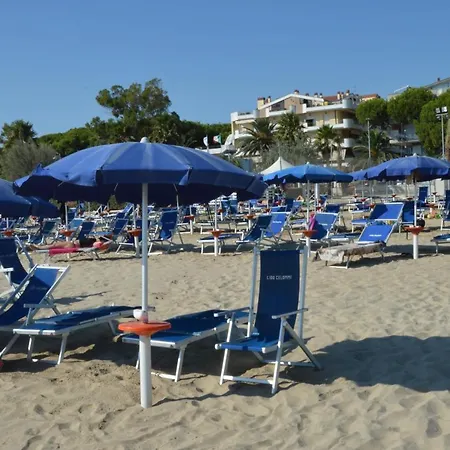 Mansarda Fronte Mare Con Servizio Incluso A