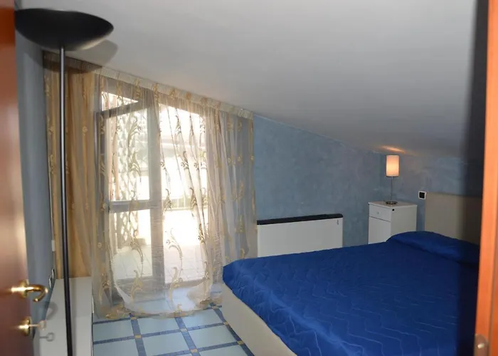 Mansarda Fronte Mare Con Servizio Incluso A ロゼート・デッリ・アブルッツィ