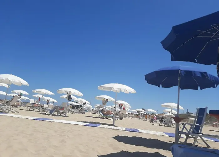 Mansarda Fronte Mare Con Servizio Incluso A *